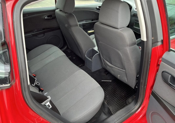 Seat Leon cena 11500 przebieg: 342000, rok produkcji 2007 z Wołczyn małe 121